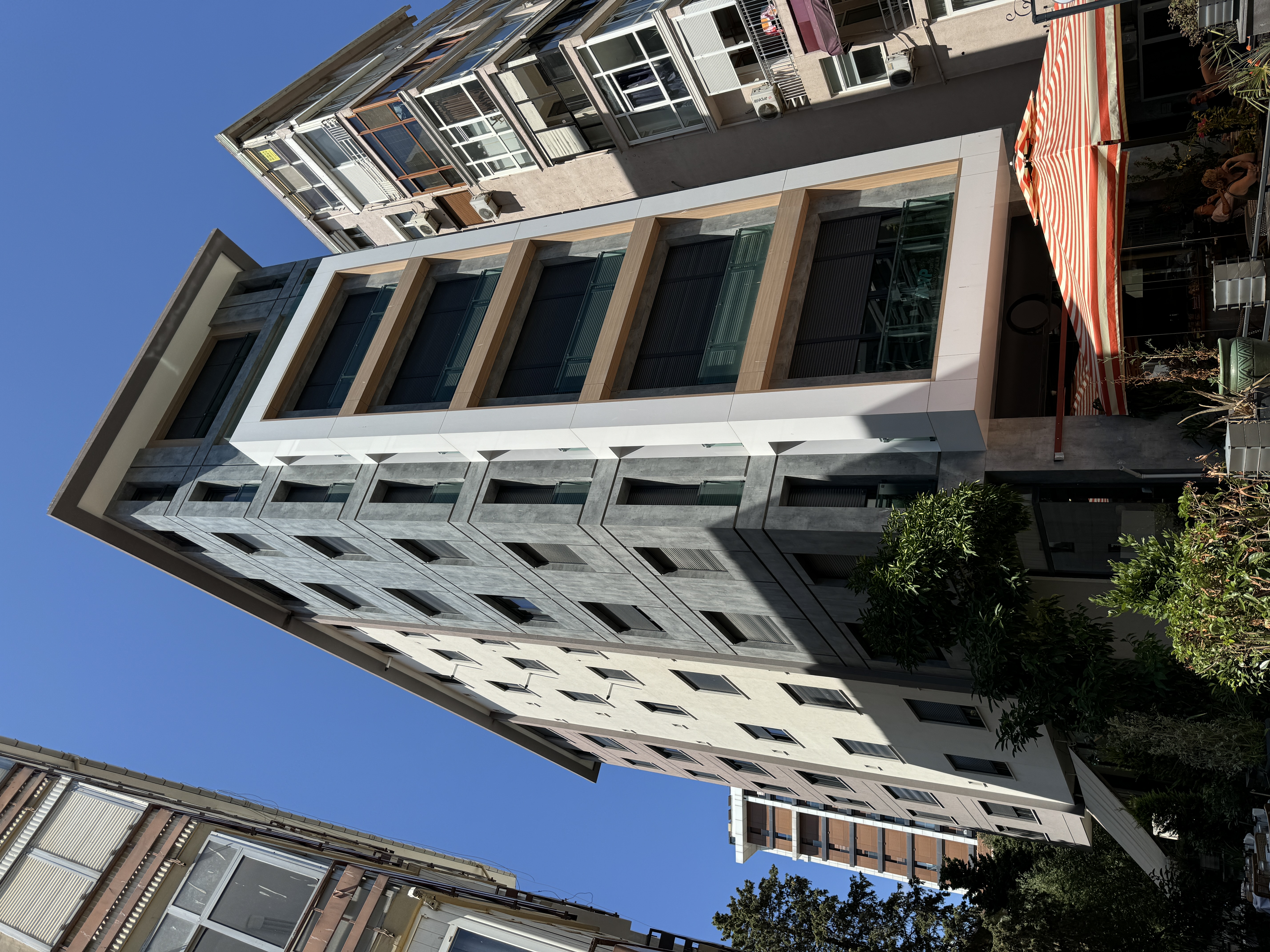 Tek Apartmanı · 1. görsel